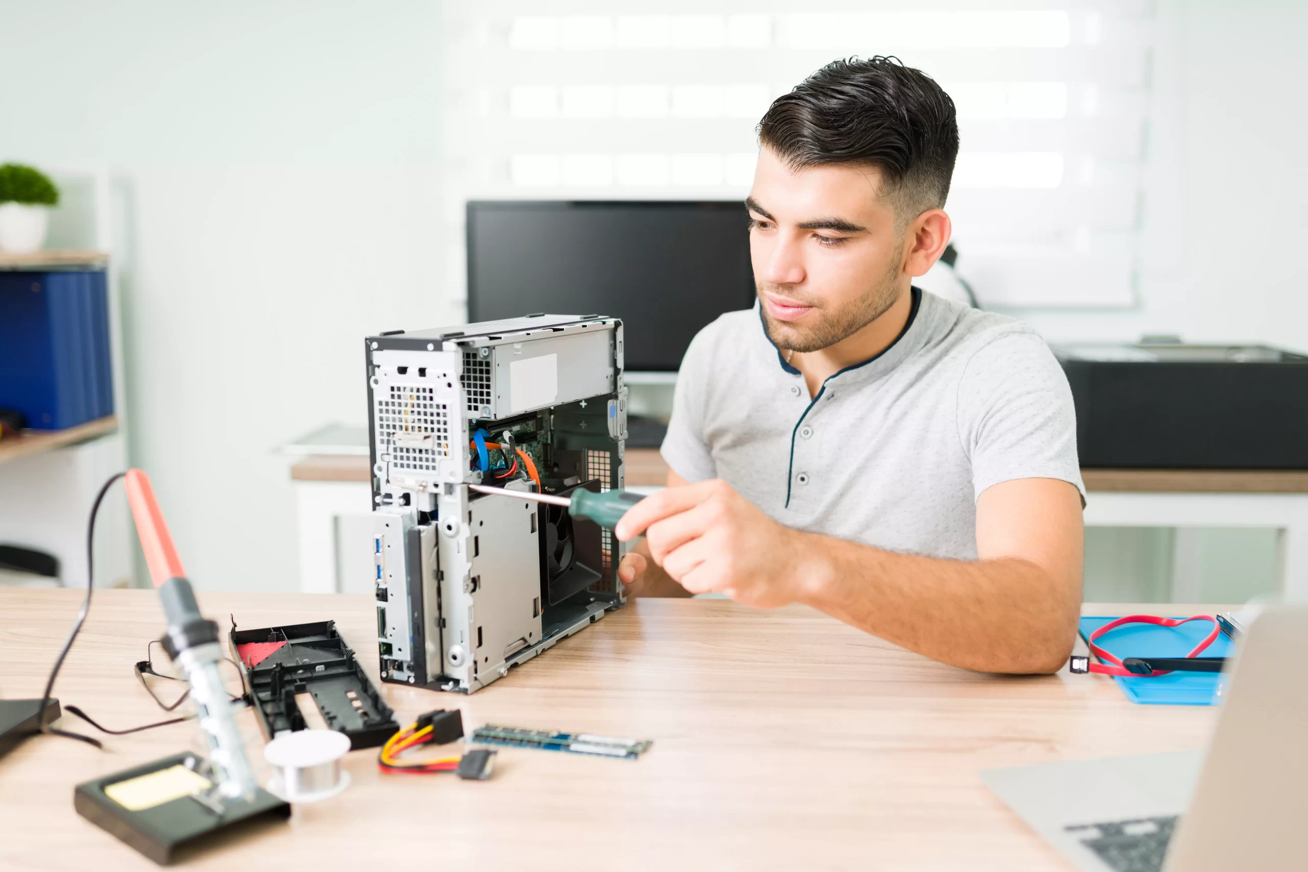 Como Instalar Un Disco Duro